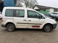 Usata VW Caddy 75 CV (55 kW) 2005 Bianco Monovolume