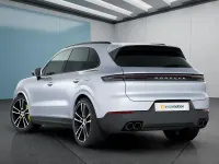 Gebraucht Porsche Cayenne 470 PS (345 kW) 2025 Silber SUV