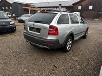 Gebraucht Skoda Octavia Scout 4x4 140 PS (102 kW) 2008 Silber Kombi