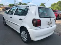 Gebraucht VW Polo 60 PS (44 kW) 1997 Weiß Kleinwagen