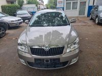 Gebraucht Skoda Octavia Elegance 160 PS (117 kW) 2012 Other Kombi