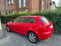 Second-hand Audi A3 Ambiente 104 CP (76 kW) 2006 Roșu Hatchback
