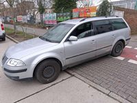 Gebraucht VW Passat Comfortline 131 PS (96 kW) 2002 Silber Kombi