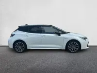 Gebraucht Toyota Corolla Club 179 PS (131 kW) 2019 Weiß Limousine