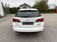 Gebraucht Opel Astra 136 PS (100 kW) 2018 Weiß Kombi