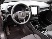 Gebraucht Volvo XC40 Core 169 kW (231 PS) 2023 Schwarz SUV