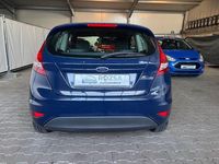 Gebraucht Ford Fiesta 82 PS (60 kW) 2011 Blau Kleinwagen