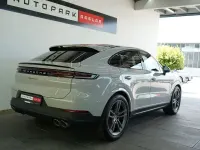 Gebraucht Porsche Cayenne 519 PS (381 kW) 2024 Grau SUV