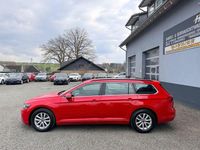 Gebraucht VW Passat Business 122 PS (89 kW) 2023 Rot Kombi