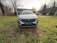 Gebraucht Dacia Jogger Comfort 110 PS (80 kW) 2022 Moonstone grau metallic Van / Kleinbus