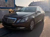 Gebraucht Mercedes E200 136 PS (100 kW) 2012 Braun Limousine