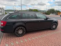 Usata Skoda Octavia Elegance 150 CV (110 kW) 2014 Nero Station wagon