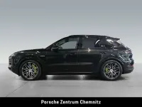 Używany Porsche Cayenne 470 KM (345 kW) 2024 Czarny SUV
