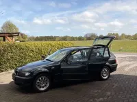 Gebraucht BMW 318 143 PS (105 kW) 2004 Grün Kombi