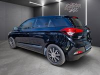 gebraucht Hyundai i20 1.2 62kW Passion Sitzheizung 8fach