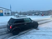 Gebraucht Mini Cooper 105 PS (77 kW) 2004 Schwarz Kleinwagen