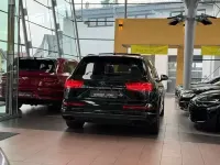 Gebraucht Audi SQ7 Sport 435 PS (319 kW) 2017 Individuallackierung SUV