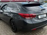 Gebraucht Hyundai i40 165 PS (121 kW) 2015 Grau Kombi