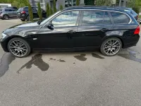 Gebraucht BMW 325 Advantage 218 PS (160 kW) 2007 Schwarz Kombi