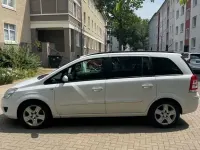 Gebraucht Opel Zafira Innovation 116 PS (85 kW) 2009 Weiß Van / Kleinbus