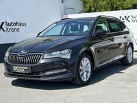 Gebraucht Skoda Superb 200 PS (147 kW) 2022 Schwarzmagic perleffekt Kombi
