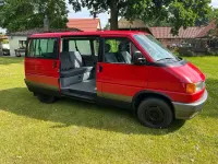 Gebraucht VW Multivan 88 PS (64 kW) 1995 Rot Van / Kleinbus