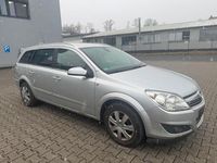 Gebraucht Opel Astra Edition 116 PS (85 kW) 2008 Silber Kombi