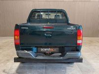 Gebraucht Toyota HiLux 120 PS (88 kW) 2010 Grün Pickup