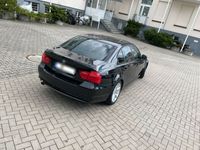 gebraucht BMW 318 i 143PS Bj. 05/09 E90 Facelift