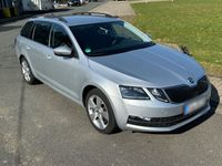 gebraucht Skoda Octavia 1.8 TSI DSG Style Combi Style Top Zustan