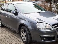 Gebraucht VW Jetta 122 PS (89 kW) 2009 Grau Limousine