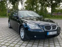 Gebraucht BMW 523 177 PS (130 kW) 2006 Schwarz Kombi