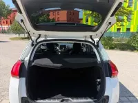 Gebraucht Peugeot 2008 Urban Move 110 PS (80 kW) 2015 Weiß SUV