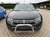 gebraucht Dacia Duster I Celebration Klima Navi Leder 4Alu Euro5