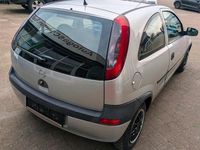 Second-hand Opel Corsa 75 CP (55 kW) 2001 Argintiu Hatchback