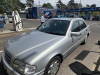 Gebraucht Mercedes C220 150 PS (110 kW) 1994 Silber Limousine
