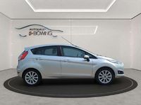 Gebraucht Ford Fiesta Titanium 80 PS (58 kW) 2017 Polarsilbermet Limousine