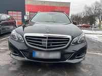 Gebraucht Mercedes E250 Avantgarde 204 PS (150 kW) 2014 Schwarz Kombi