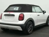 Gebraucht Mini Cooper Cabriolet Classic 163 PS (119 kW) 2025 Weiß Cabrio