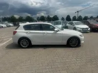 Gebraucht BMW 120 Advantage 190 PS (139 kW) 2016 Weiß Kleinwagen