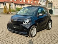 Gebraucht Smart ForTwo Coupé 60 kW (82 PS) 2022 Nachtschwarz Kleinwagen