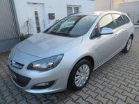 Gebraucht Opel Astra 140 PS (102 kW) 2013 Silber Kombi
