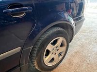 Usata VW Passat 131 CV (96 kW) 2003 Blu Station wagon