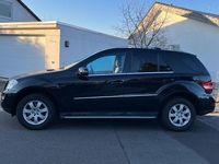 Gebraucht Mercedes ML350 231 PS (169 kW) 2011 Schwarz SUV