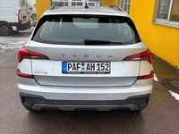 Gebraucht Skoda Kamiq Selection 95 PS (69 kW) 2024 Silber SUV