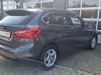 Gebraucht BMW 216 Advantage 116 PS (85 kW) 2017 Grau Kombi