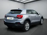 Używany Audi Q2 Advanced 190 KM (139 kW) 2025 Srebrny SUV
