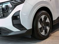 Neu Ford Tourneo Courier Trend 100 kW (136 PS) 2025 Weiß Van / Kleinbus