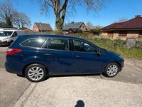 Używany Ford Focus 101 KM (74 kW) 2014 Niebieski Kombi