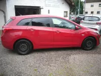 Gebraucht Hyundai i30 Edition 99 PS (72 kW) 2013 Rot Kombi